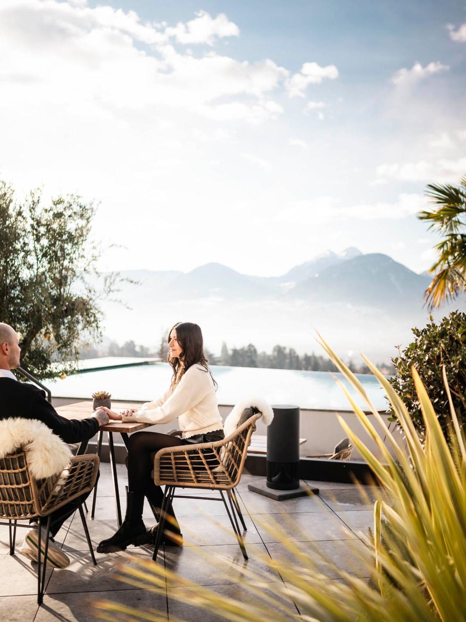 Schenna Resort Bagian luar foto
